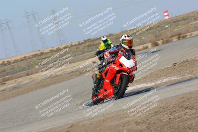 media/Mar-07-2022-Fun Track Dayz (Mon) [[9cc4a7dca7]]/Novice Group/145pm (Grapevine)/